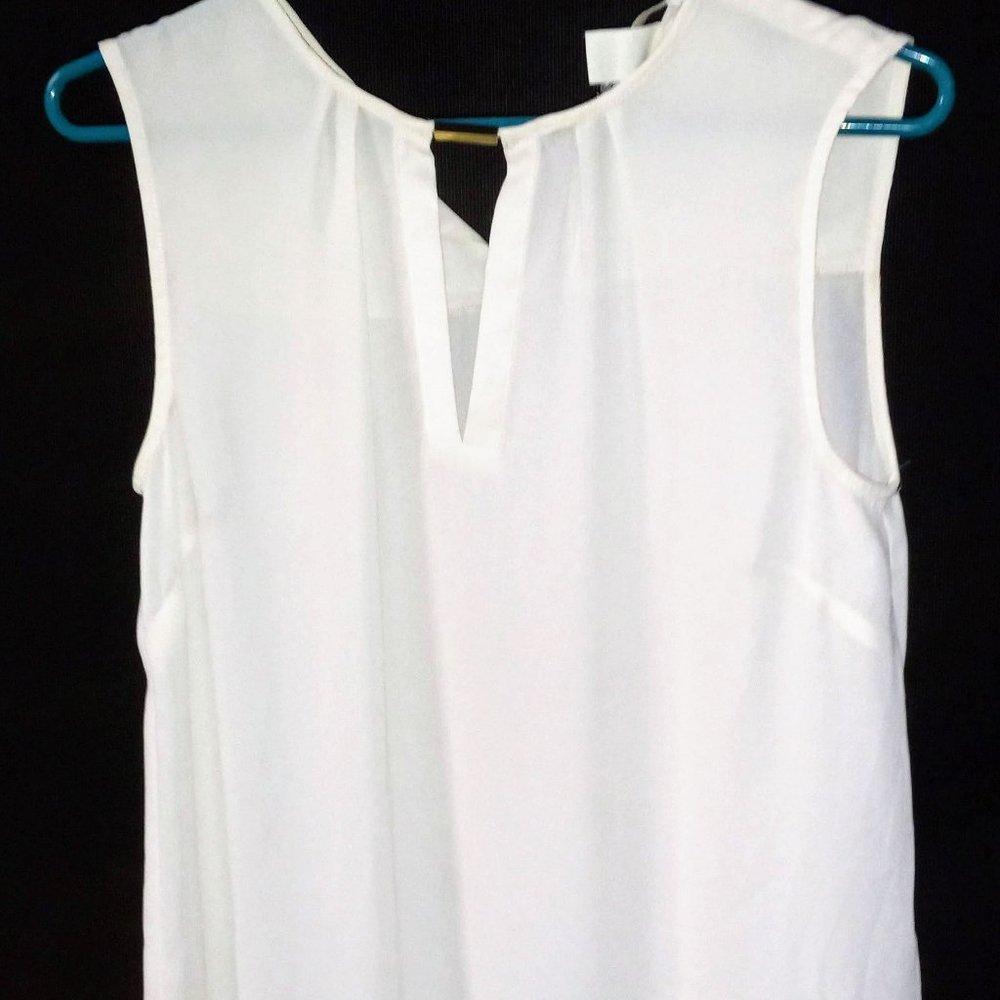 Sleeveless Blouse